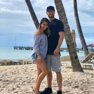 Meet your Posher, Victoria